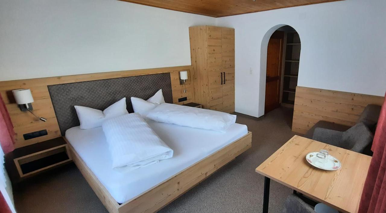 Hotel Gsallbach Kaunertal Eksteriør bilde